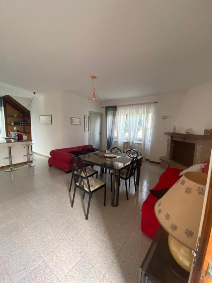 A Casa Di Iole Apartment Cogna Bagian luar foto