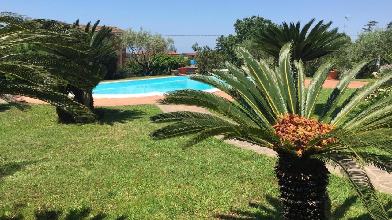 A Casa Di Iole Apartment Cogna Bagian luar foto